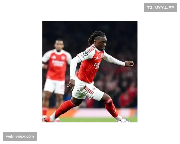 阿森纳与布莱顿对决:埃泽首发亮相,赖斯与萨卡等主力暂居替补席